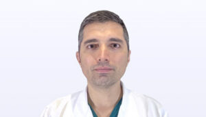 Dr. Carlos Hermansen, coloproctólogo Providencia. Centro Médico Manuel Montt. Oncovida, centro oncológico.