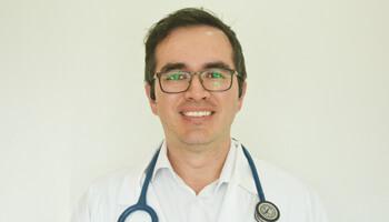 Dr. Carlos Romero Sánchez oncólogo de Oncovida