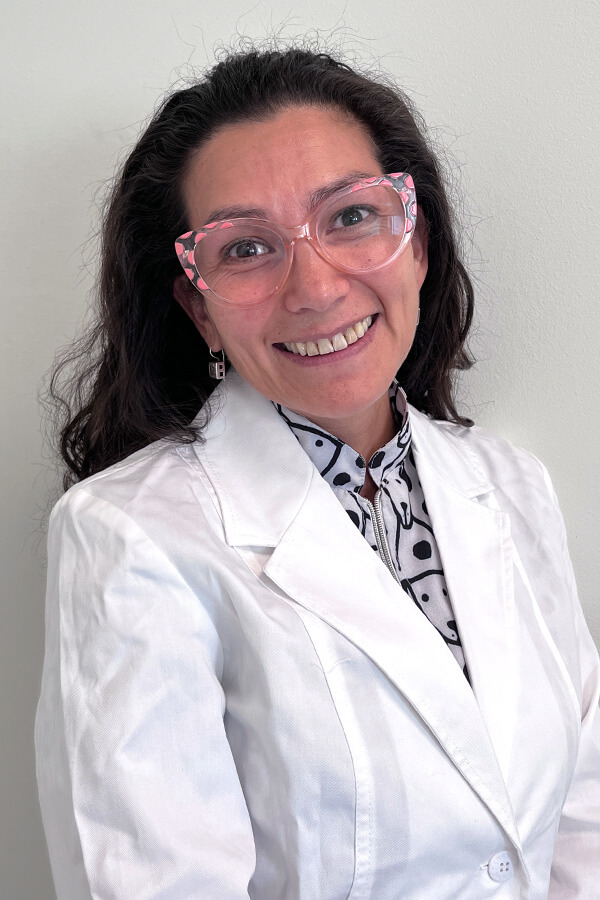 Dra. Carolina Donoso, geriatra Centro Médico Manuel Montt, Providencia.