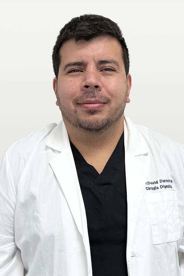 Dr. David Daroch, cirujano digestivo centro oncológico Oncovida Providencia
