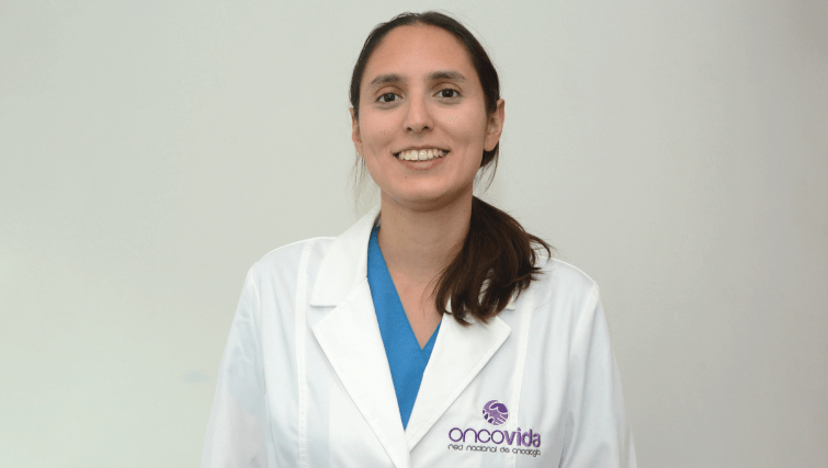 Javiera Torres Wormald kinesiologa oncológica cuidados paliativos Oncovida